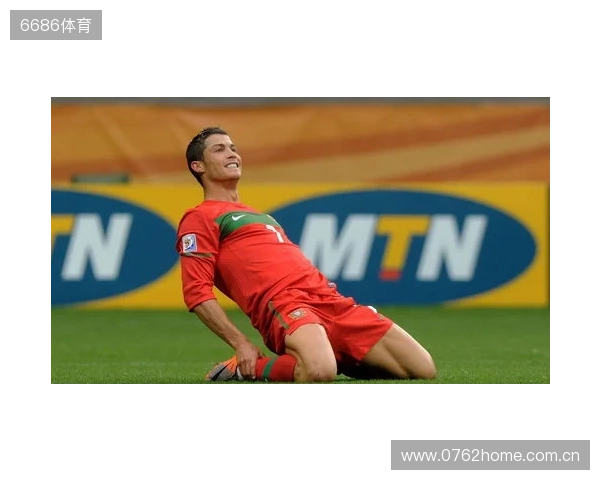 曼联官方祝纳尼生日快乐,效力曼联期间出战230场,41球65助 曼联官方祝纳尼生日快乐,效力曼联期间出战230场,41球65助