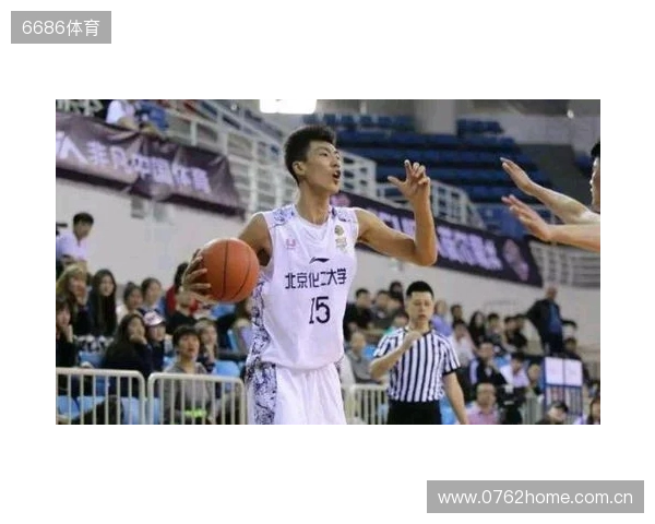 带货力拉满!李嗣镕拍摄津门虎商城宣传片,加盟至今仍未出场参赛 带货力拉满!李嗣镕拍摄津门虎商城宣传片,加盟至今仍未出场参赛